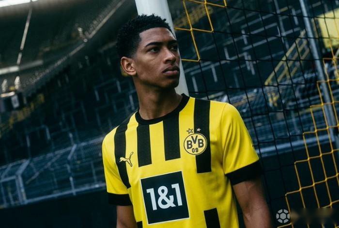 阿斯：巴萨冬窗是否买人，取决于阿劳霍的恢复情况（阿斯报：阿劳霍恢复情况将决定巴萨是否在冬窗引援）