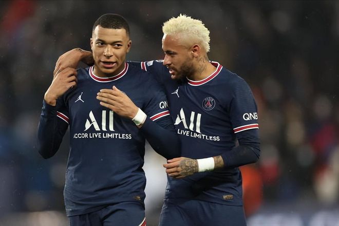 莫雷托：米兰和迈尼昂达成协议后搁置续约，球员接近离队（莫雷托：米兰与迈尼昂谈妥后暂停续约，门将接近离队）